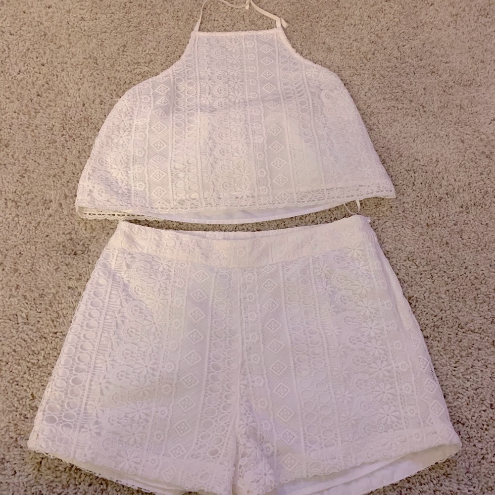 Hollister Two-Piece Shorts & Halter Top White Lace